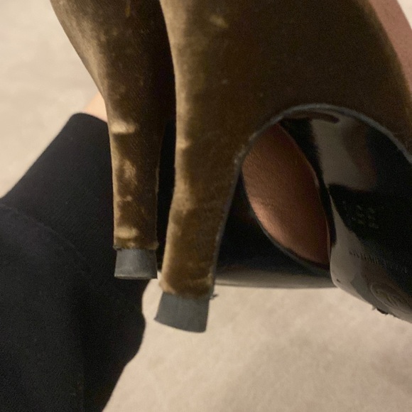 Chanel pumps with suede tip - Picture 15 of 15